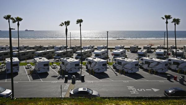 Mobil Para Traveler Ini Dipakai untuk Isolasi Pasien Corona