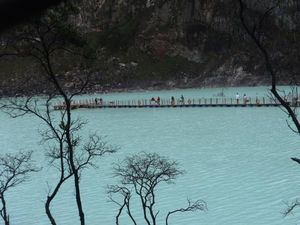 Kawah Putih yang Tak Pernah Membosankan