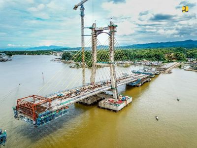 Melihat Pembangunan Jembatan Megah di Teluk Kendari