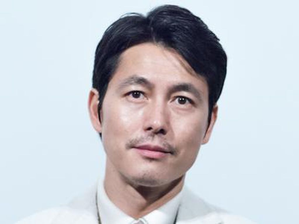 Ayah Aktor Jung Woo Sung Meninggal