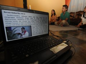 Ada Wabah Corona, Misa Minggu Palma dilakukan Online