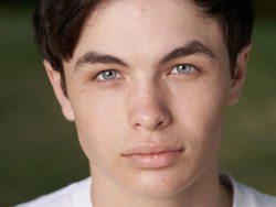 Fakta Logan Williams, Aktor Muda yang Meninggal Tragis di Usia 16