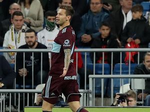 Tunangan Ultah ke-18, Pesepakbola Ini Pulang Kampung Saat Lockdown Tunangan Ultah ke-18, Pesepakbola Ini Pulang Kampung Saat Lockdown