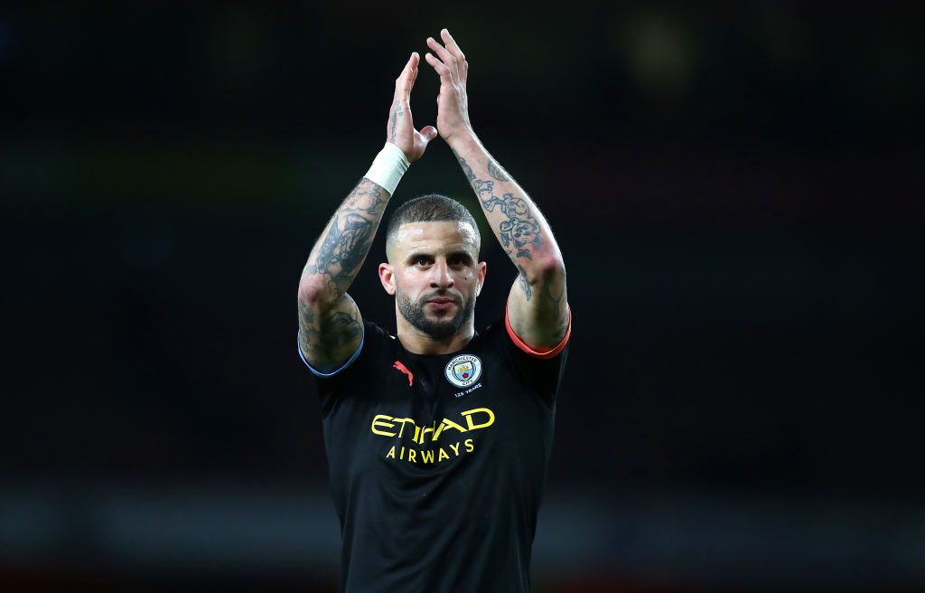 LONDON, ENGLAND - DECEMBER 15:  Kyle Walker of Man City thanks the supports during the Premier League match between Arsenal FC and Manchester City at Emirates Stadium on December 15, 2019 in London, United Kingdom. (Photo by Julian Finney/Getty Images)