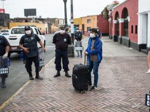 Cegah Corona, Peru Batasi Orang Keluar Rumah Berdasarkan Jenis Kelamin