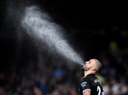 Waspada COVID-19, Nanti Pesepakbola Meludah Bisa Dikartu Kuning