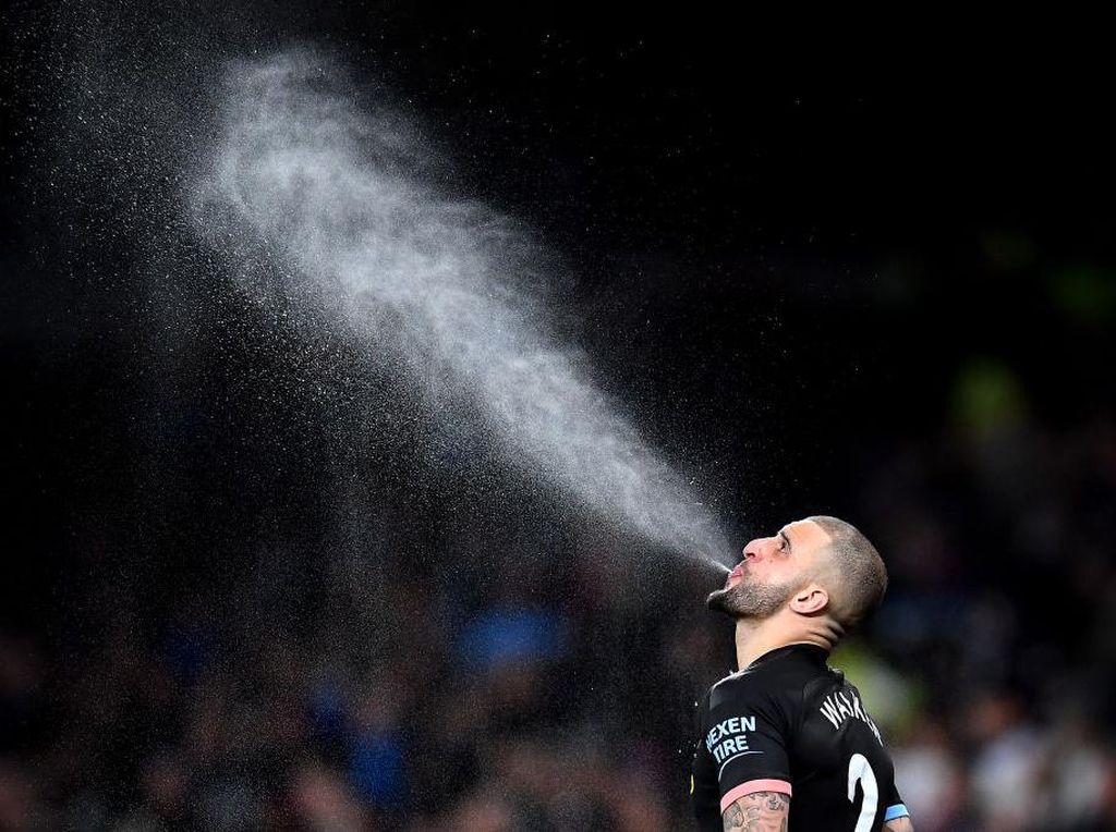 Man City Tak Terima Walker Dicap Idiot oleh Keane Man City Tak Terima Walker Dicap Idiot oleh Keane