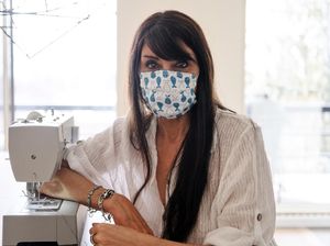 6 Cara Membuat Masker Kain 3 Lapis dengan Mudah Tanpa Mesin Jahit 6 Cara Membuat Masker Kain 3 Lapis dengan Mudah Tanpa Mesin Jahit