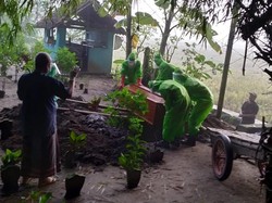 Meninggal Berstatus Pasien Pneumonia, Dimakamkan Sesuai Protap Corona