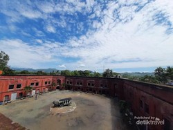 10 Benteng Peninggalan Belanda di Indonesia, Ada di Kota Mana Saja?