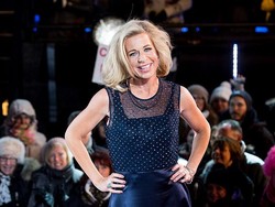 Ajak Masyarakat Keluar Rumah saat Lockdown, Artis Ini Ditegur Polisi