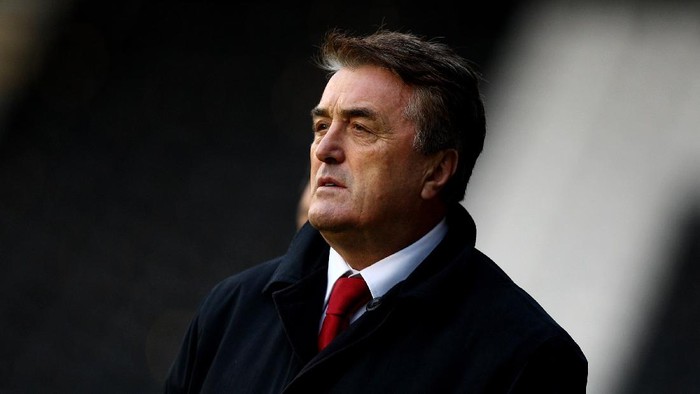 LONDON, ENGLAND - NOVEMBER 18:  Serbia coach Radomir Antic during the International Friendly match between South Korea and Serbia at Craven Cottage on November 18, 2009 in London, England.  (Photo by Richard Heathcote/Getty Images)