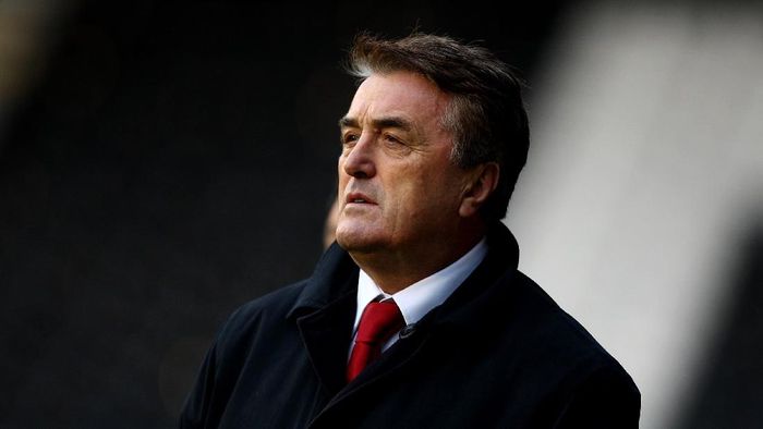 Radomir Antic LONDON, ENGLAND - NOVEMBER 18: Serbia coach Radomir Antic during the International Friendly match between South Korea and Serbia at Craven Cottage on November 18, 2009 in London, England. (Photo by Richard Heathcote/Getty Images)