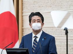 Shinzo Abe Eks Perdana Menteri Jepang Ditembak saat Pidato!
