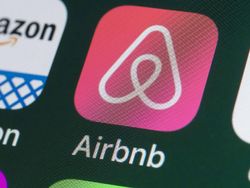 Airbnb Pecat 30% Karyawan Divisi HR