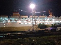 Pelni Tegaskan KM Lambelu Lakukan Portstay di Laut Makassar