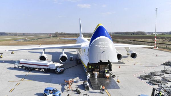 Ini Pesawat-pesawat Raksasa yang Angkut Peralatan Medis Corona