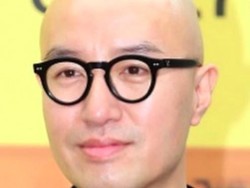 Hong Suk Chun Sempat Ingin Bunuh Diri setelah Mengaku Gay