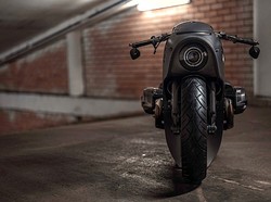 Modifikasi BMW R NineT: Wujud Futuristis Motor dari Masa Depan