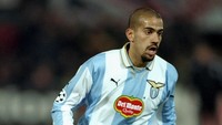 Juan Sebastian Veron menjalani musim pertama di Lazio dengan sangat indah. (Foto: Getty Images/Mike Hewitt)