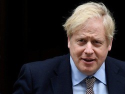 Dirawat di ICU karena Virus Corona, PM Inggris Stabil dan Tetap Semangat