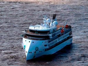 Lagi, 60% Penumpang di Kapal Pesiar Rute Antartika Positif Corona