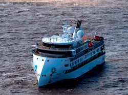 Lagi, 60% Penumpang di Kapal Pesiar Rute Antartika Positif Corona