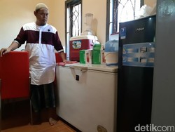 Pria di Ciamis Lelang Perabotan untuk Bantu Warga Miskin Terdampak Corona