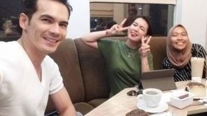 Intip Serunya Momen Kuliner Atalarik Syach Bersama Rekan Artis