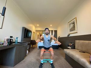 Pemain Persebaya Ini Ungkap Menu Makan Saat Karantina di Australia Pemain Persebaya Ini Ungkap Menu Makan Saat Karantina di Australia