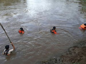 Jatuh ke Sungai, Balita di Purworejo Hilang