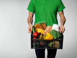 Ini Cara Pesan Makanan Sesuai Jadwal Kamu Saat WFH