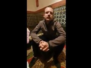 Kasihan, Turis Ini Dipukuli dan Dibilang Biang Corona