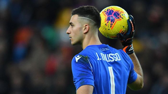 1189835491 UDINE, ITALY - DECEMBER 21: Juan Musso of Udinese Calcio in action during the Serie A match between Udinese Calcio and Cagliari Calcio at Stadio Friuli on December 21, 2019 in Udine, Italy. (Photo by Alessandro Sabattini/Getty Images)