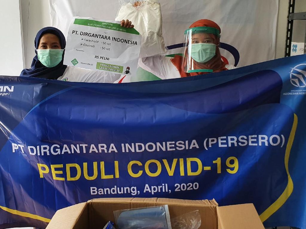 PTDI Berikan Bantuan APD untuk Tenaga Medis di RS Bandung Raya PTDI Berikan Bantuan APD untuk Tenaga Medis di RS Bandung Raya