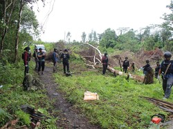 Warga yang Ditangkap Saat Baku Tembak KKB dan Aparat di Mimika Jadi Tersangka