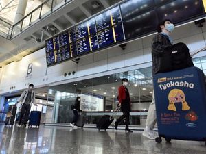 Pertama di Dunia, Bandara Hong Kong Lakukan Tes Corona Pada Pendatang Pertama di Dunia, Bandara Hong Kong Lakukan Tes Corona Pada Pendatang