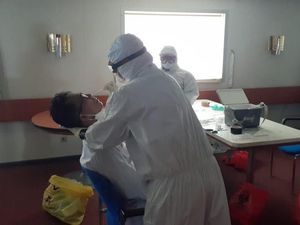 Jumlah Tes Corona di RI Masih Lebih Rendah Ketimbang Negara Tetangga Jumlah Tes Corona di RI Masih Lebih Rendah Ketimbang Negara Tetangga