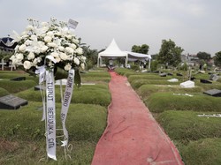 Karpet Merah Dibentangkan di Lokasi Pemakaman Glenn Fredly