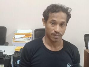 Dijanjikan Pekerjaan, Seorang Anak Malah Dicabuli Ayah Tiri