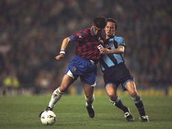 Kisah Chelsea Tanding Pakai Jersey Pinjaman dari Tim Lawan