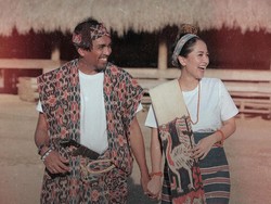 Pesan Terakhir Mutia Ayu di Pemakaman Glenn Fredly