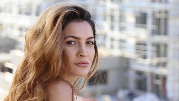 Foto: Lebih Dekat dengan si Cantik Gebetan Baru Xherdan Shaqiri