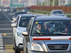 Wuhan Pulih, Dealer Mobil Diserbu Pembeli