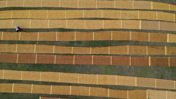 Produksi Batik Menurun Akibat Corona