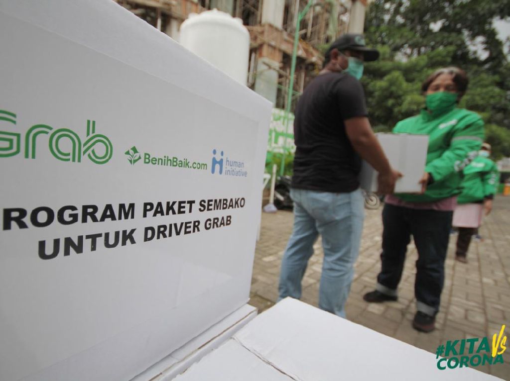 Ada PSBB, Ribuan Mitra Pengemudi Grab Bertahap Terima Paket Sembako Ada PSBB, Ribuan Mitra Pengemudi Grab Bertahap Terima Paket Sembako