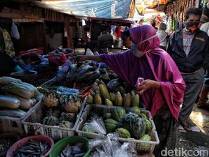 PSBB Berlaku di Jakarta, Ini Panduan Sebelum Belanja ke Pasar