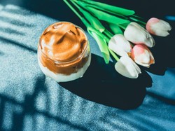 Bosan Dalgona Coffee? Coba Bikin Dalgona Chia Pudding yang Tak Kalah Enak