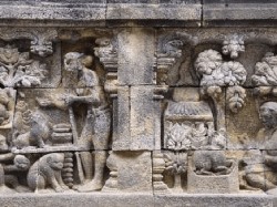 Berjuta Makna Rahasia di Balik Simbol di Candi Borobudur
