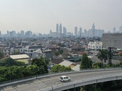 PSBB Hari ke-11, AirVisual: Udara Jakarta Masuk 5 Kota Tidak Sehat di Dunia